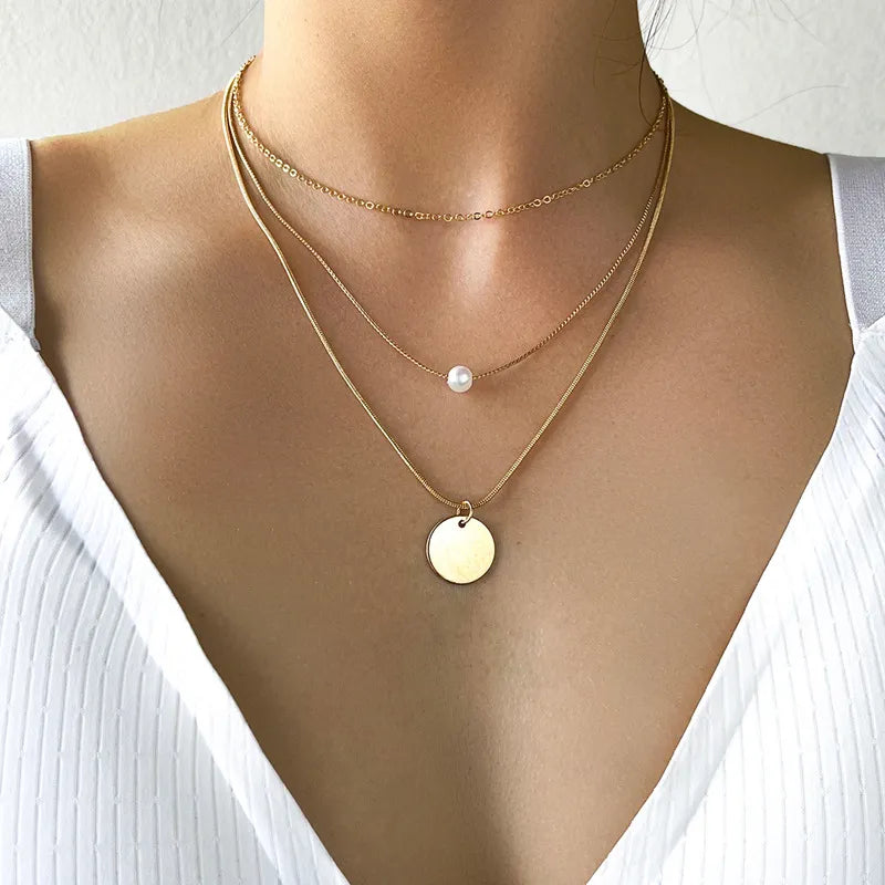 White Imitation Pearl Choker Necklace